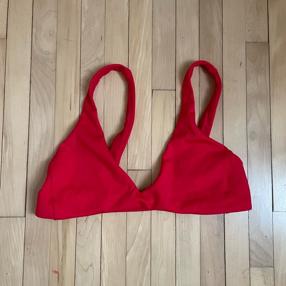 Left on Friday red bikini top M - Picture 1 of 3